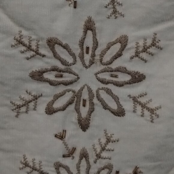 Faded Glory Corduroy Snowflake Embroidered Skirt - Picture 3 of 7